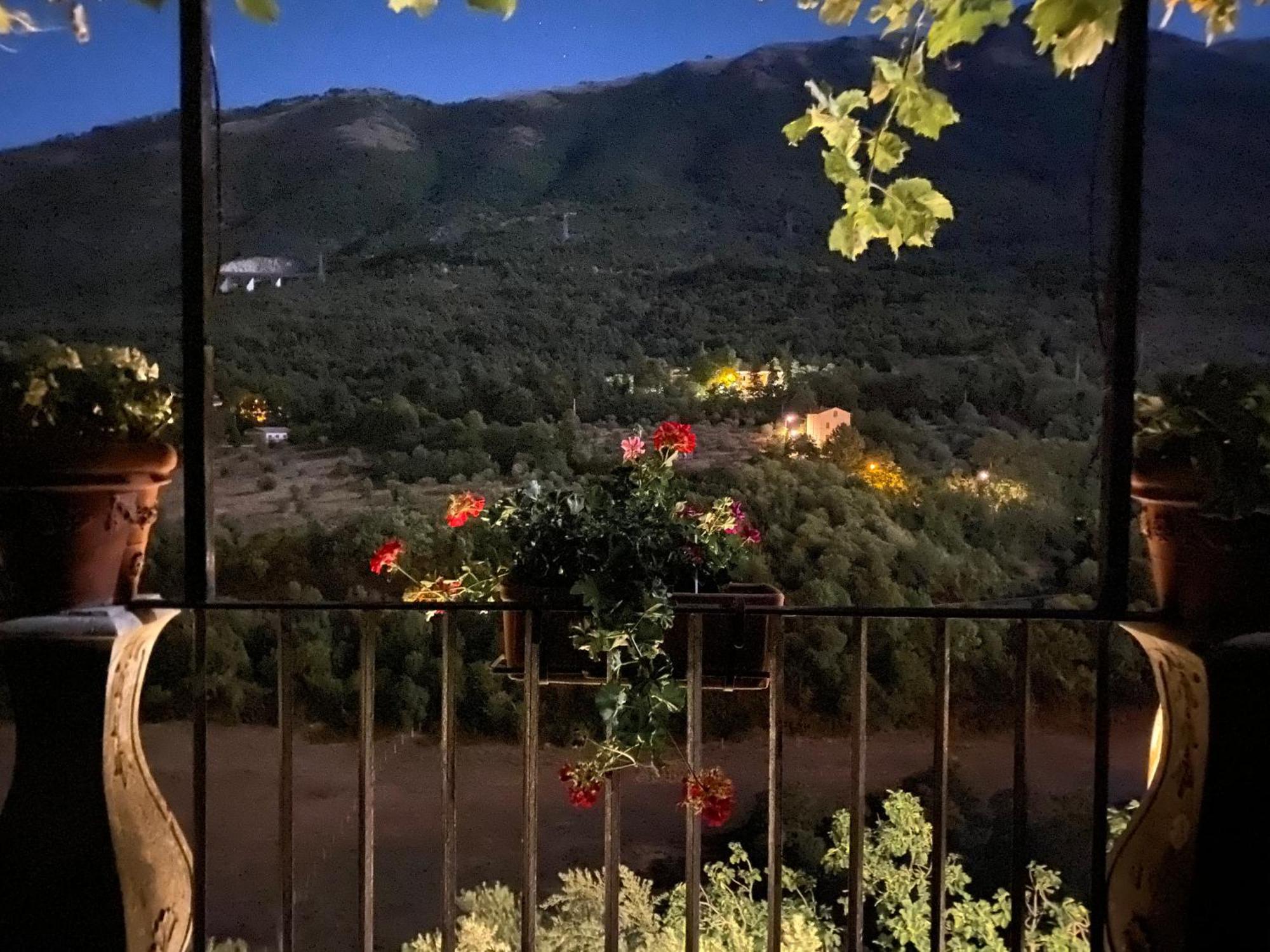Il Giardinetto Di Pettorano Bed and Breakfast Pettorano sul Gizio Eksteriør billede